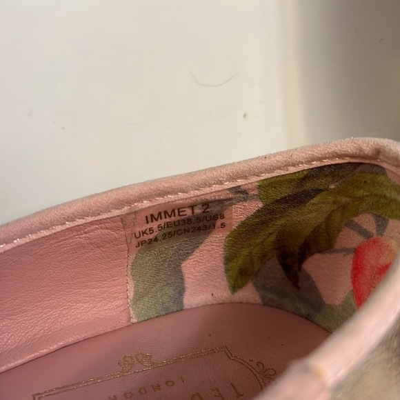 TED BAKER PINK METALLIC FLATS SIZE 8 - Picture 11 of 17